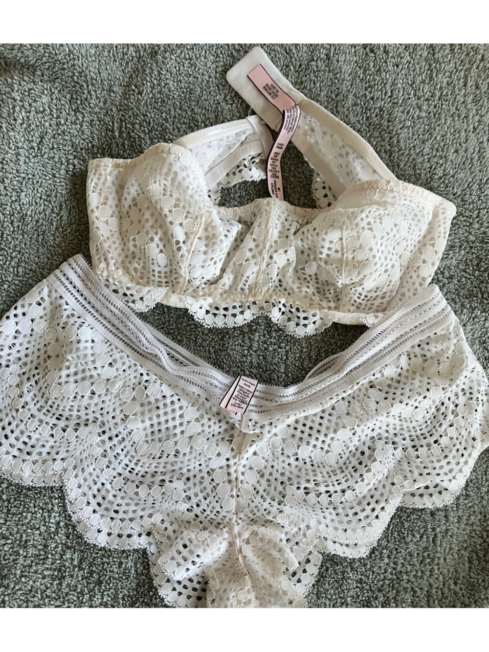 White Lace Women's Bralette and Panties- Delicate Scallop Crochet Design